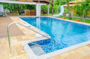 Sitio charmoso e completo com otima area de lazer